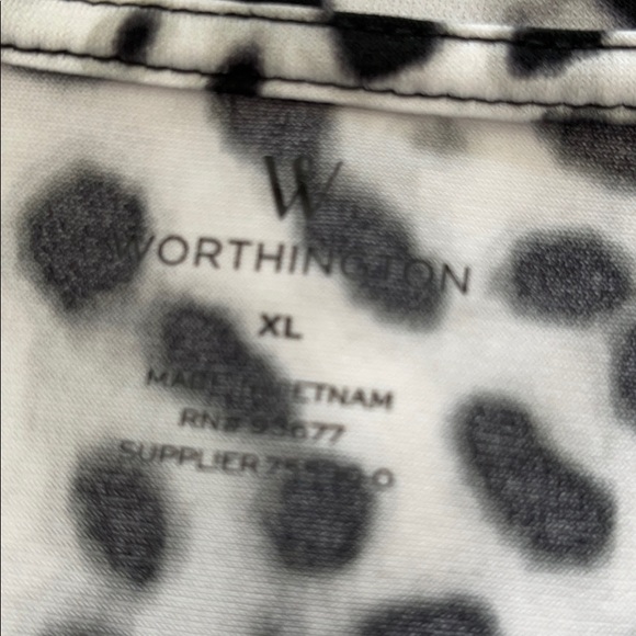 Top - Picture 4 of 5